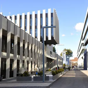 Residencia Universitaria Resa Roberto De Nobili Apartment