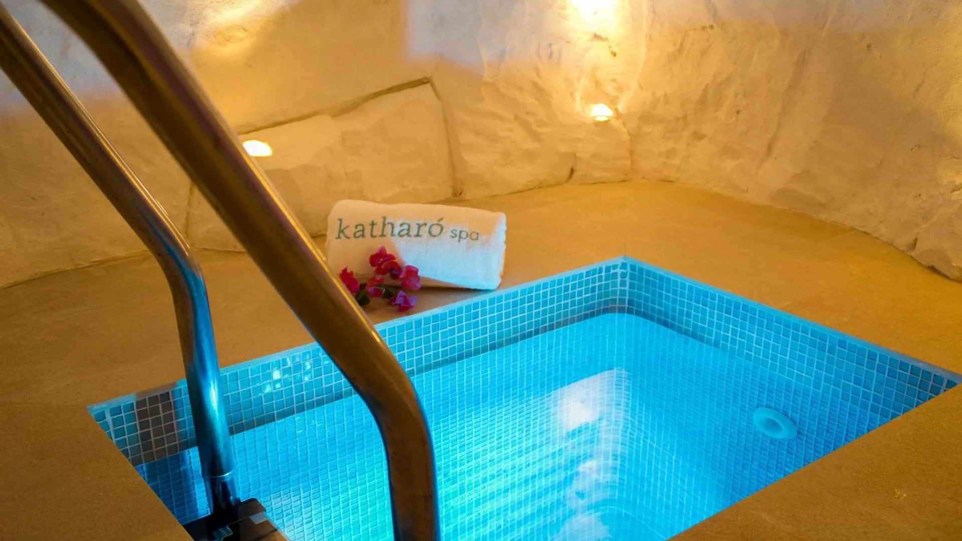 בנאלמדנה Hotel La Fonda